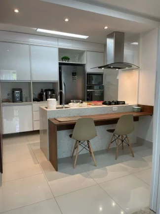 Imagem 3 Suites, 117,87m2, totalmente reformado, lavabo e varandas, 02 garagens - localizado na Rua da Graça, plana, ao lado do Museu MAC Bahia