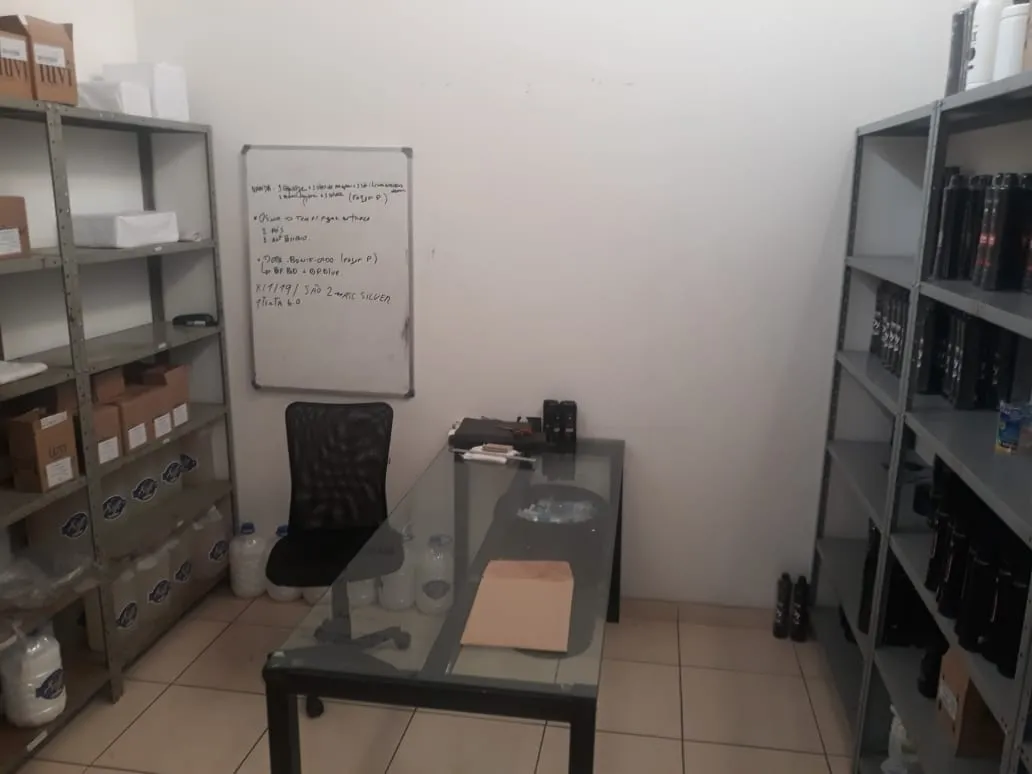 Imagem Comercial à venda 3 Quartos, 3 Vagas, 240M², Chácara do Visconde, Taubaté - SP