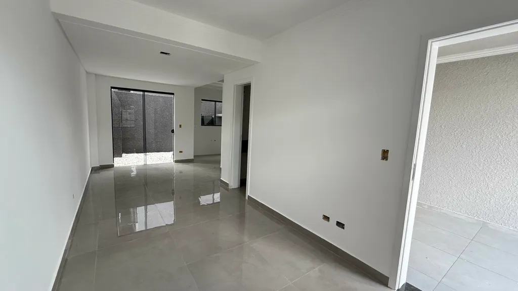 Imagem CASA RESIDENCIAL em Curitiba - PR, Alto Boqueirão