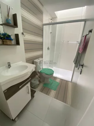 Imagem Sobrado modelo triplex, mobiliado, com área para festas em familia e reunião de