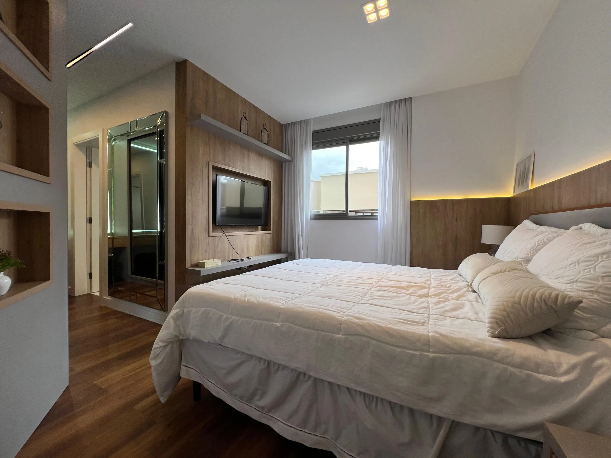 Imagem Apartamento à venda com 198m2 por R$ 3.500.000,00