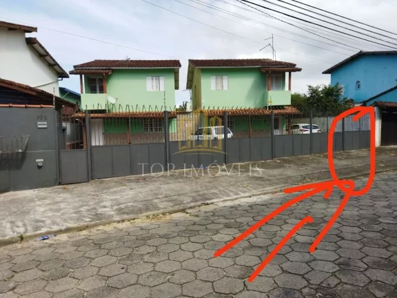 Imagem Lindo sobrado em condominio fechado na praia martim de Sá Caraguatatuba