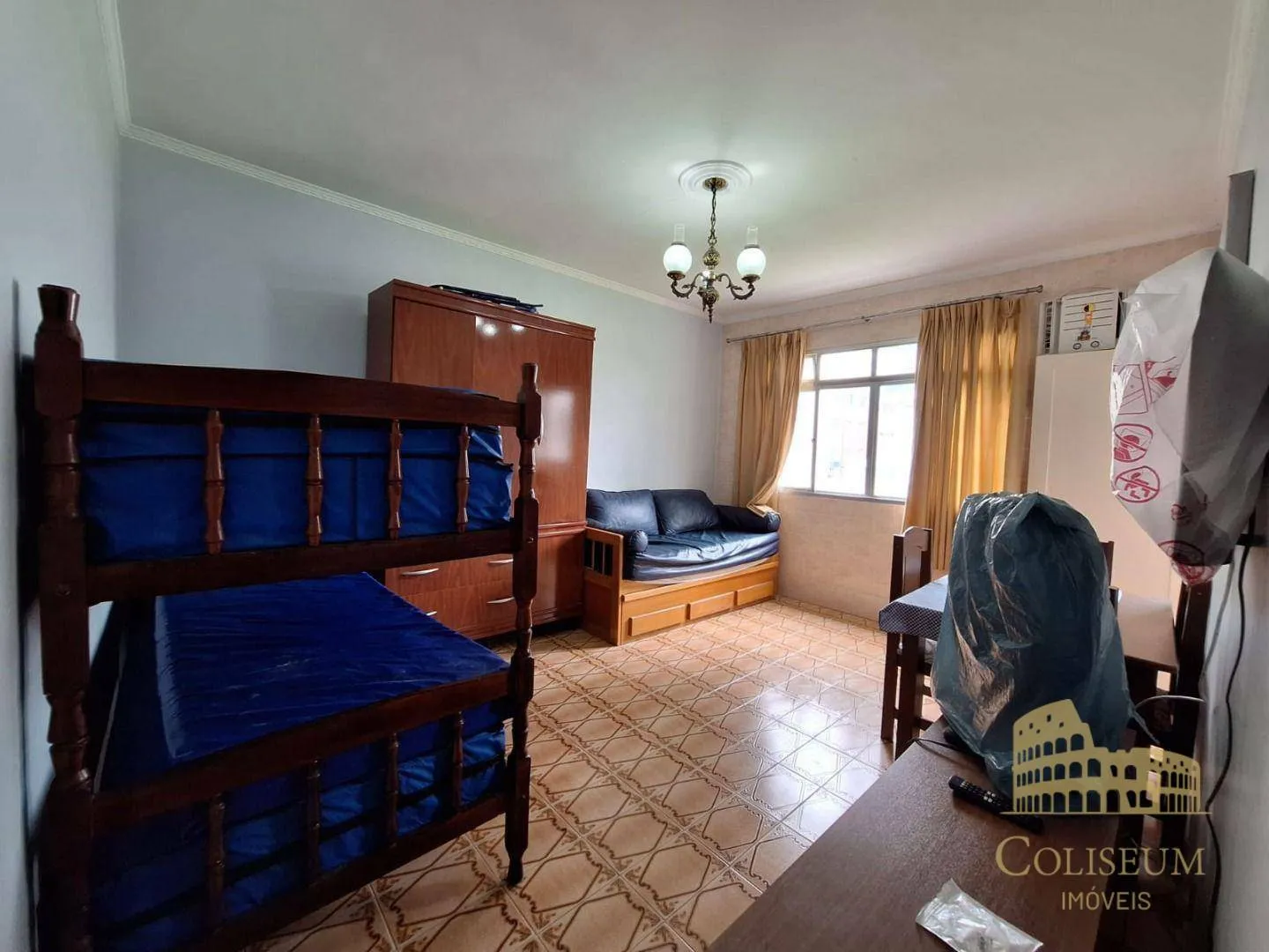 Imagem Kitnet à venda, 30 m² por R$ 235.000,00 - Boqueirão - Praia Grande/SP