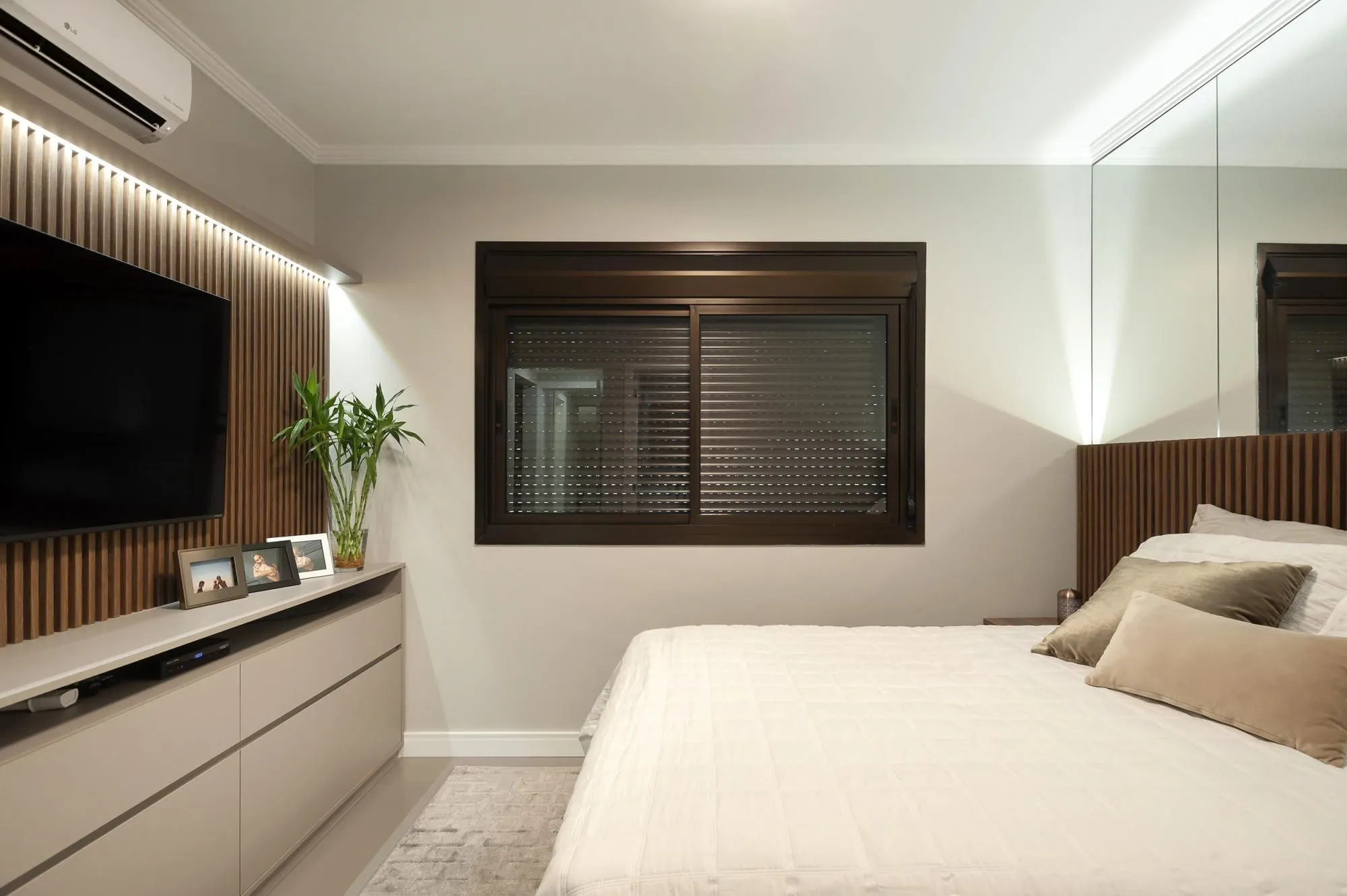 Imagem LINDO APARTAMENTO, PRONTO PARA MORAR.