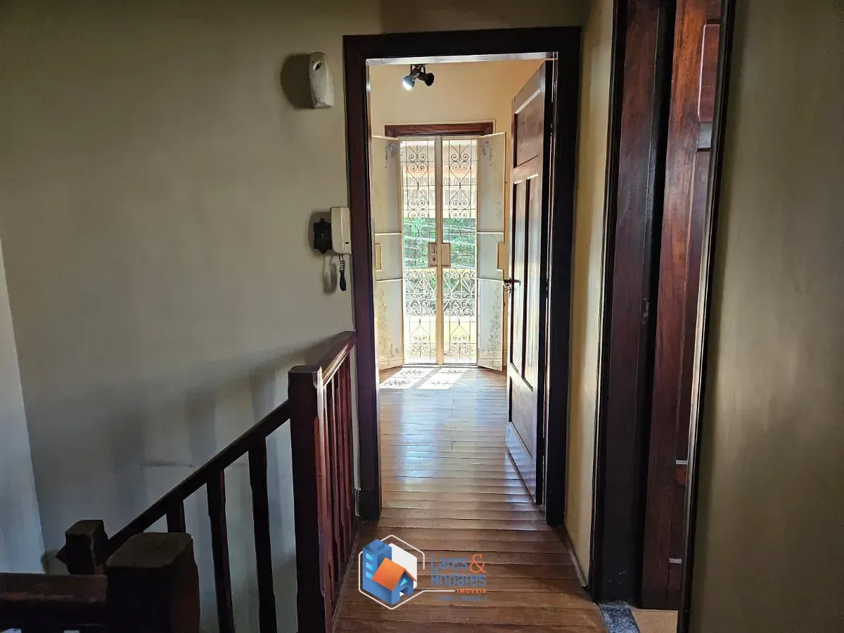 Imagem Casa para venda em Água Branca com 3 quartos, sendo 2 suítes, 228m²