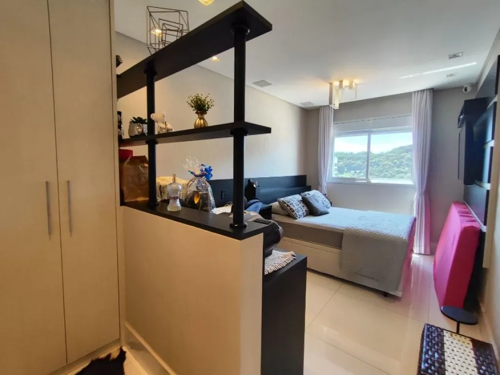 Imagem APARTAMENTO COM 250,00 m² - CANTO DO FORTE - PRAIA GRANDE SP
