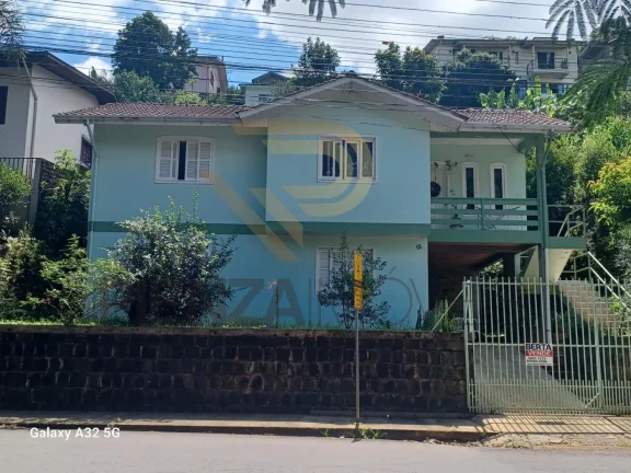 Foto do imóvel Casa para Venda em Concórdia, Cinquentenário, 3 dormitórios, 2 banheiros, 1 vaga em Rua Mansuetto Boff