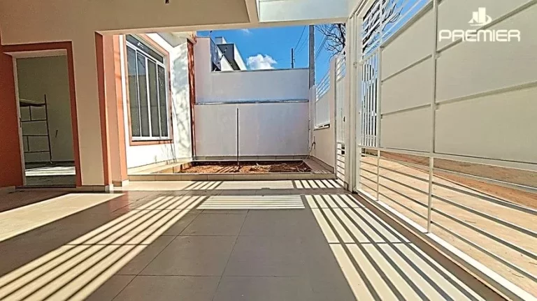 Imagem CASA NOVA, 3 DORMITÓRIOS ( 1 SUÍTE), GARAGEM PARA 2 CARROS - BAIRRO RESIDENCIAL TOSI, ITUPEVA SP