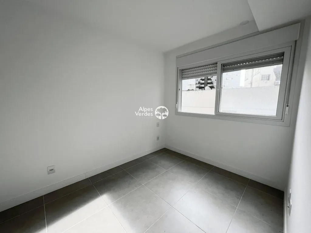 Imagem Vene-se apto no centro de Porto Alegre- 1 quarto- R$405.006,14