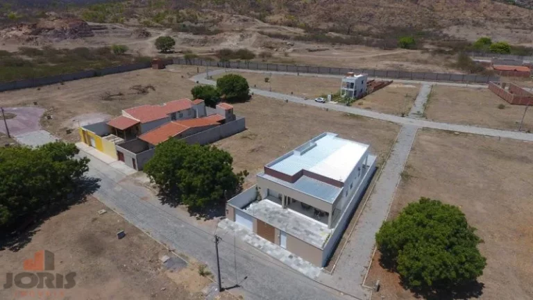 Imagem Terreno em Condomínio a Venda no bairro Pedrinhas - Juazeiro do Norte, CE