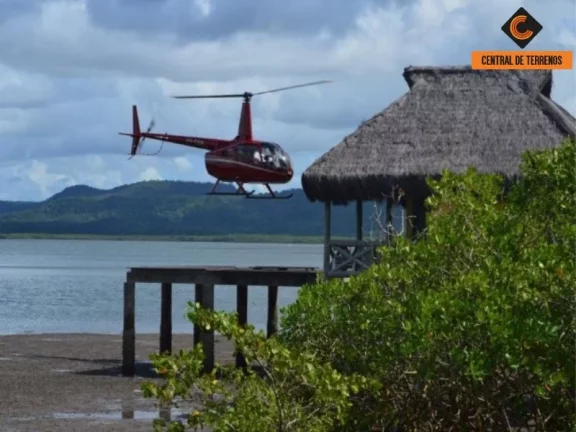 Imagem ILHA NA BAÍA DE TODOS OS SANTOS