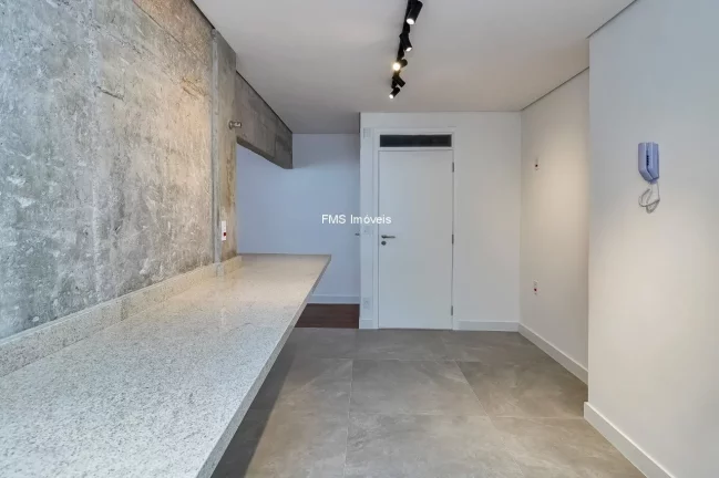 Imagem Apartamento à venda em São Paulo-SP, 2 quartos, 2 suítes, 1 sala, 3 banheiros, 2 vagas, 100m² no Cerqueira César.