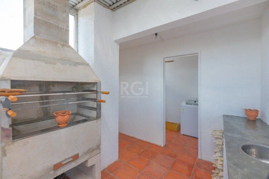 Imagem COBERTURA 2 DORMITÓRIOS, TERESÓPOLIS, 147 M²