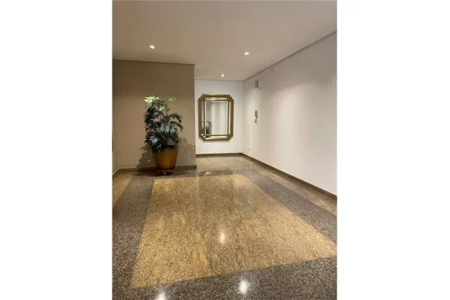 Imagem Apartamento à Venda Na Aclimação Com 4 Dormitórios Sendo 2 Suítes e 3 Vagas