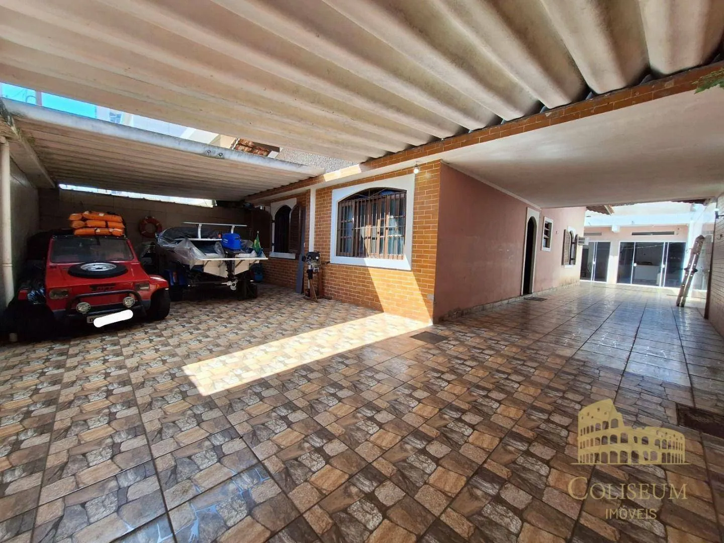 Foto do imóvel Casa com 2 dormitórios à venda, 152 m² por R$ 1.100.000,00 - Vila Assunção - Praia Grande/SP
