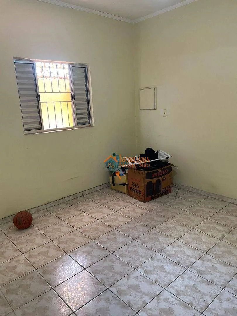 Imagem Casa com 3 dormitórios à venda, 200 m² por R$ 405.000,00 - Jardim Divinolândia - Guarulhos/SP