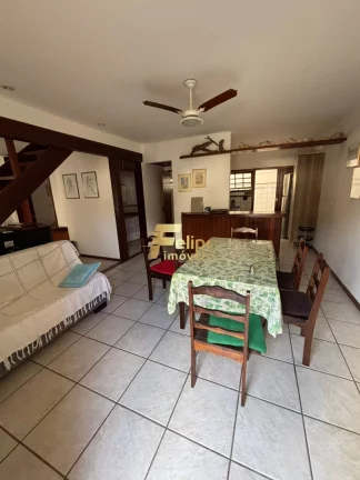 Foto do imóvel OPORTUNIDADE DE CASA DUPLEX EM CONDOMÍNIO FECHADO.