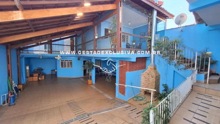 Imagem CASA REGIÃO CENTRAL DE ITATIBA, 4 DORM 6 VAGAS DE GARAGEM
