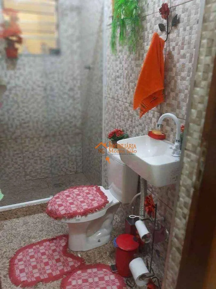 Imagem Sobrado com 4 dormitórios à venda, 125 m² por R$ 307.000,00 - Parque Santos Dumont - Guarulhos/SP
