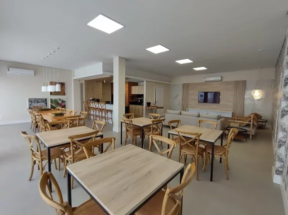 Imagem Casa 3 quartos sendo 3 suítes para venda no bairro Interlagos em Caxias do Sul