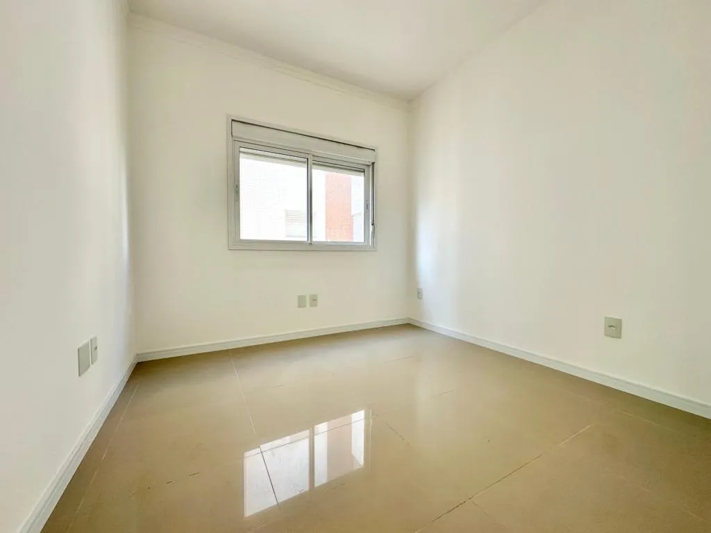 Imagem Apartamento 3 Dormitórios - Bairro Zona Nova