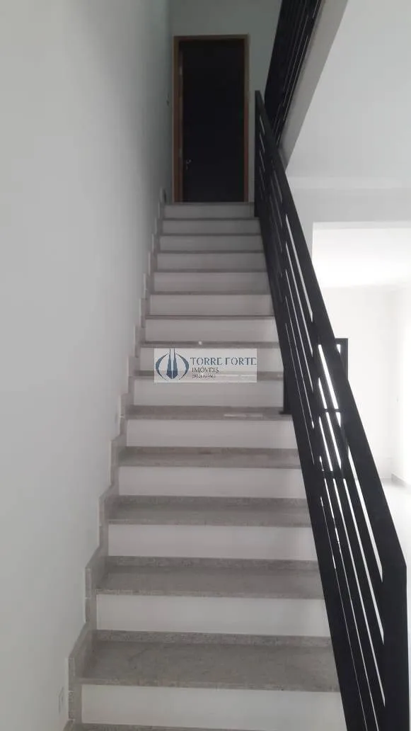 Imagem Sobrado novo com 3 dormitorios 1 suite 2 vagas de garagem na Vila Alpina.