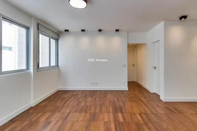 Imagem Apartamento à venda em São Paulo-SP, 2 quartos, 2 suítes, 1 sala, 3 banheiros, 2 vagas, 100m² no Cerqueira César.