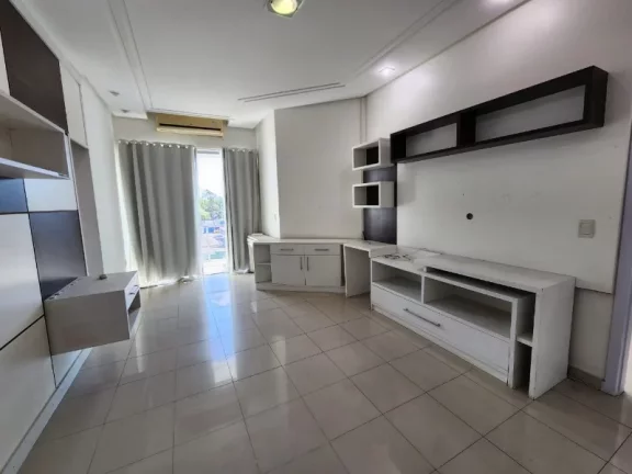 Imagem Mansão com 5 suites e piscina no bairro Adrianópolis, em localização privilegiada pronta para ser financiada