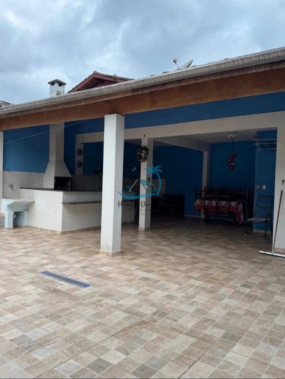 Imagem Casa com 4 dormitórios a venda em Ubatuba no Perequê-Açu - 300 metros da orla.