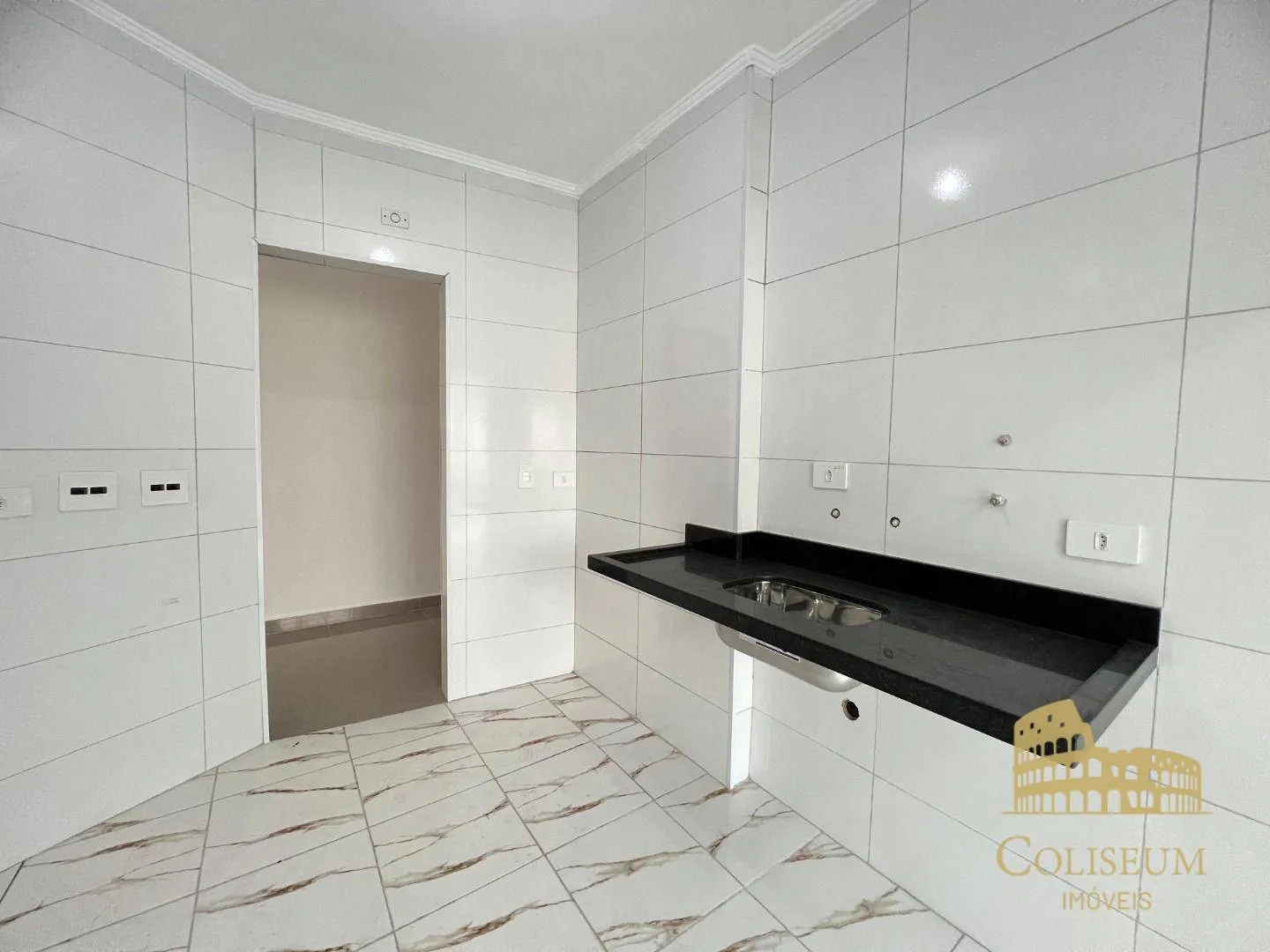 Imagem Apartamento com 2 dormitórios à venda, 79 m² por R$ 450.000,00 - Tupi - Praia Grande/SP