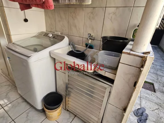 Imagem Apartamento térreo à venda com 60m², 2 quartos, 1 banheiro, 1 vaga por R$350.000,00 na Vila Mathias em Santos