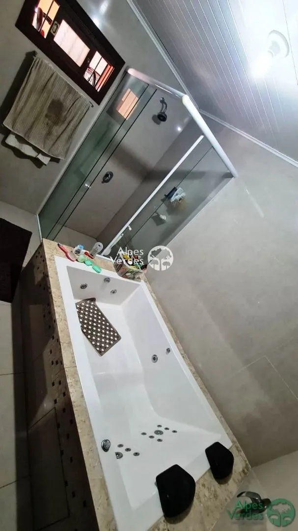 Imagem Vende-se casa no bairro leodoro de azevedo 5 minutos da catedral de pedra