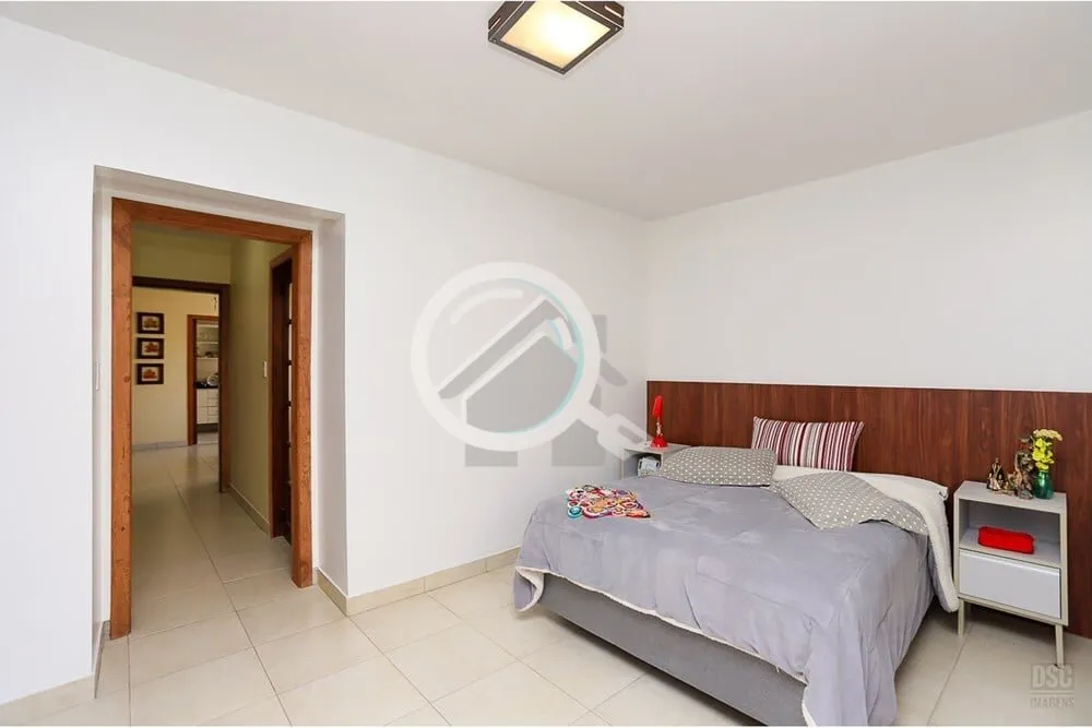 Imagem Bem vindos ao seu futuro lar, este apartamento de 2 dormitórios, foi cuidadosamente reformado para ...