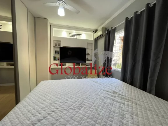 Imagem Casa sobreposta térrea à venda com 150m², 3 quartos, suíte, 2 vagas, piscina por R$1.100.000,00 em Santos