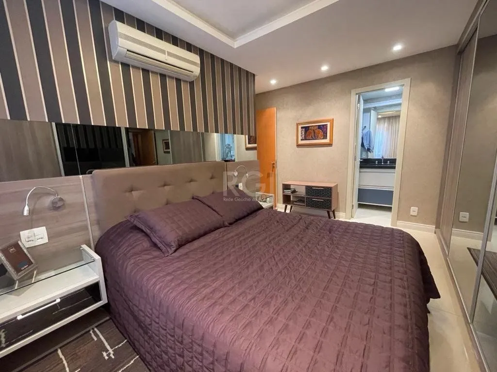 Imagem Apartamento para Venda - 64.67m², 2 dormitórios, sendo 1 suites, 1 vaga - Cidade Baixa, Porto Alegre