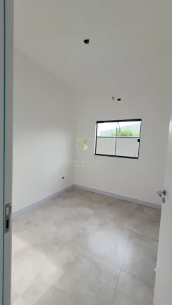 Imagem Casa com piscina em Guaratuba(Balneário Nereidas) para Venda, 500m do mar, ótimo preço! venha realizar seu sonho!