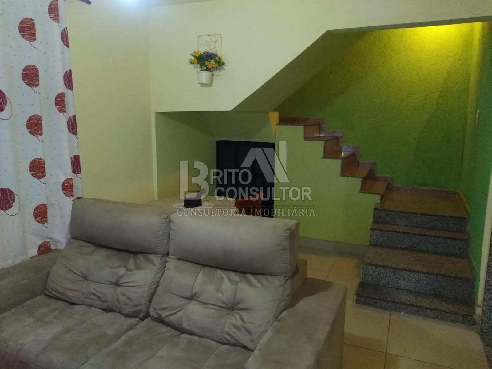 Imagem Vendo Linda Casa Duplex no Bandeirantes, 2 Qts, Suíte, Vaga, Terraço, churras, 157 m² Bandeirantes-São Gonçalo