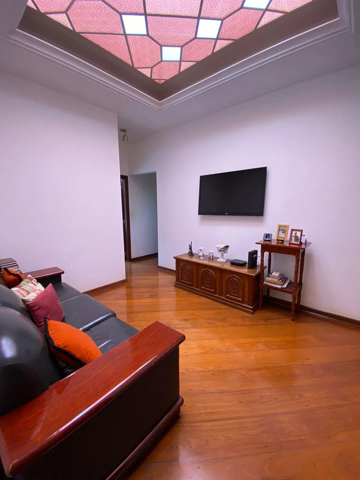 Imagem Casa à venda em Franca, Jardim Riviera, com 4 quartos, 316m2
