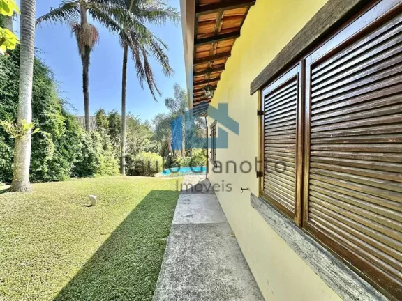 Imagem Casa Térrea e Rústica á venda no Condomínio Vila Velha