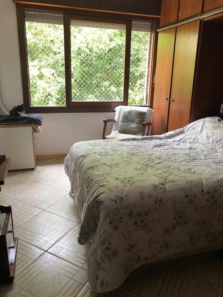 Imagem Cobertura para Venda - 100.94m², 3 dormitórios, sendo 1 suites, 2 vagas - Petrópolis