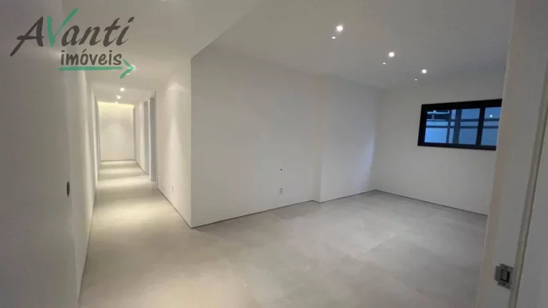 Imagem Apartamento Alto Padrão à Venda no Boqueirão em Santos