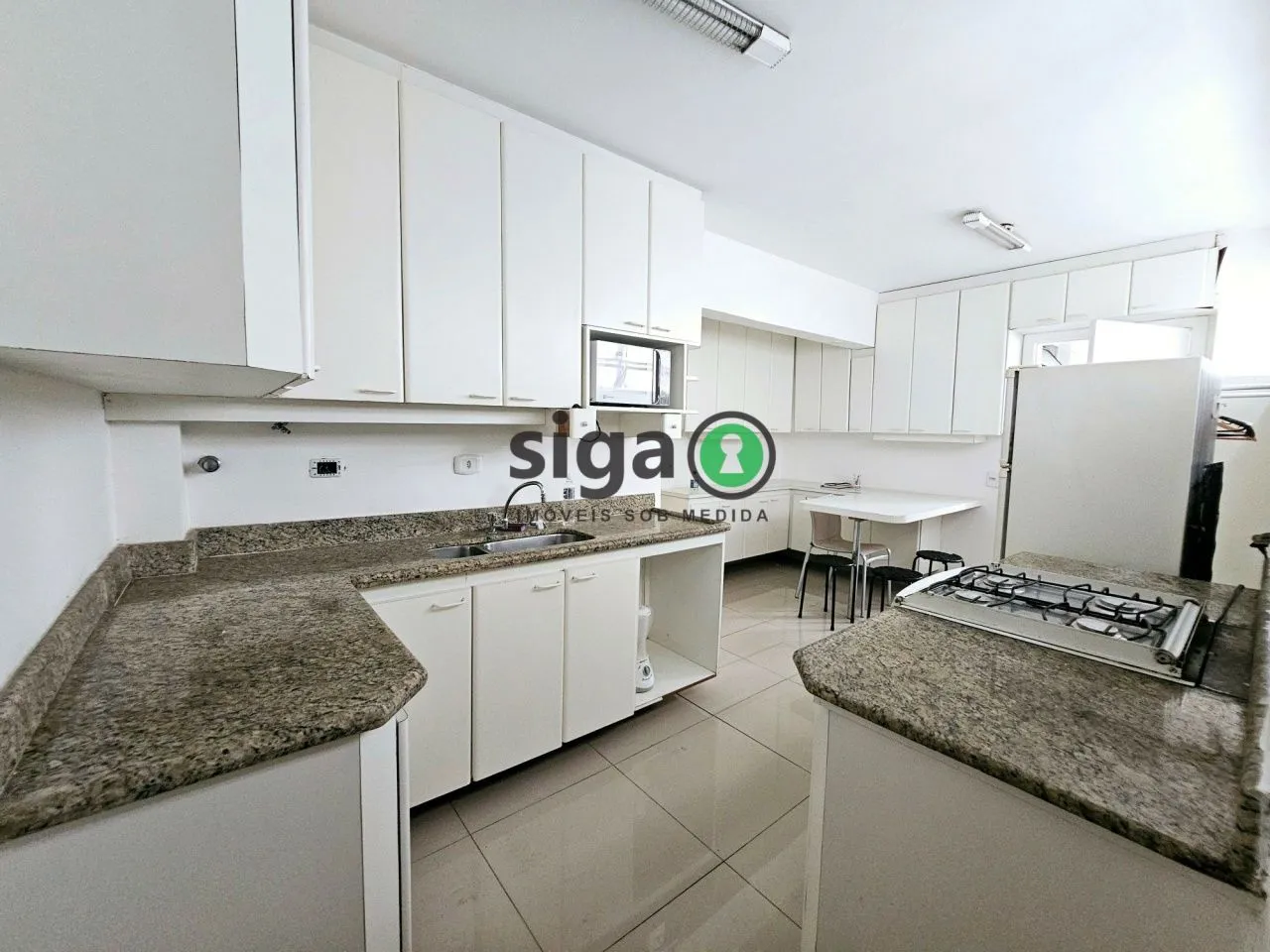 Imagem APARTAMENTO COM 3 QUARTOS SENDO 1 SUITE PARA VENDA E LOCAÇÃO NO ITAIM BIBI