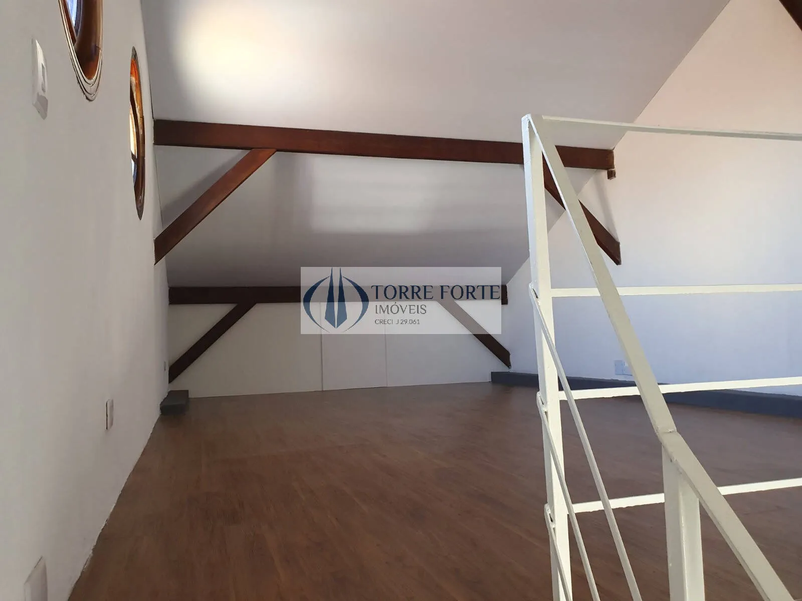 Imagem Ótimo casa em vila fechada, 3 dormitórios sendo 1 suíte com closet, Santana