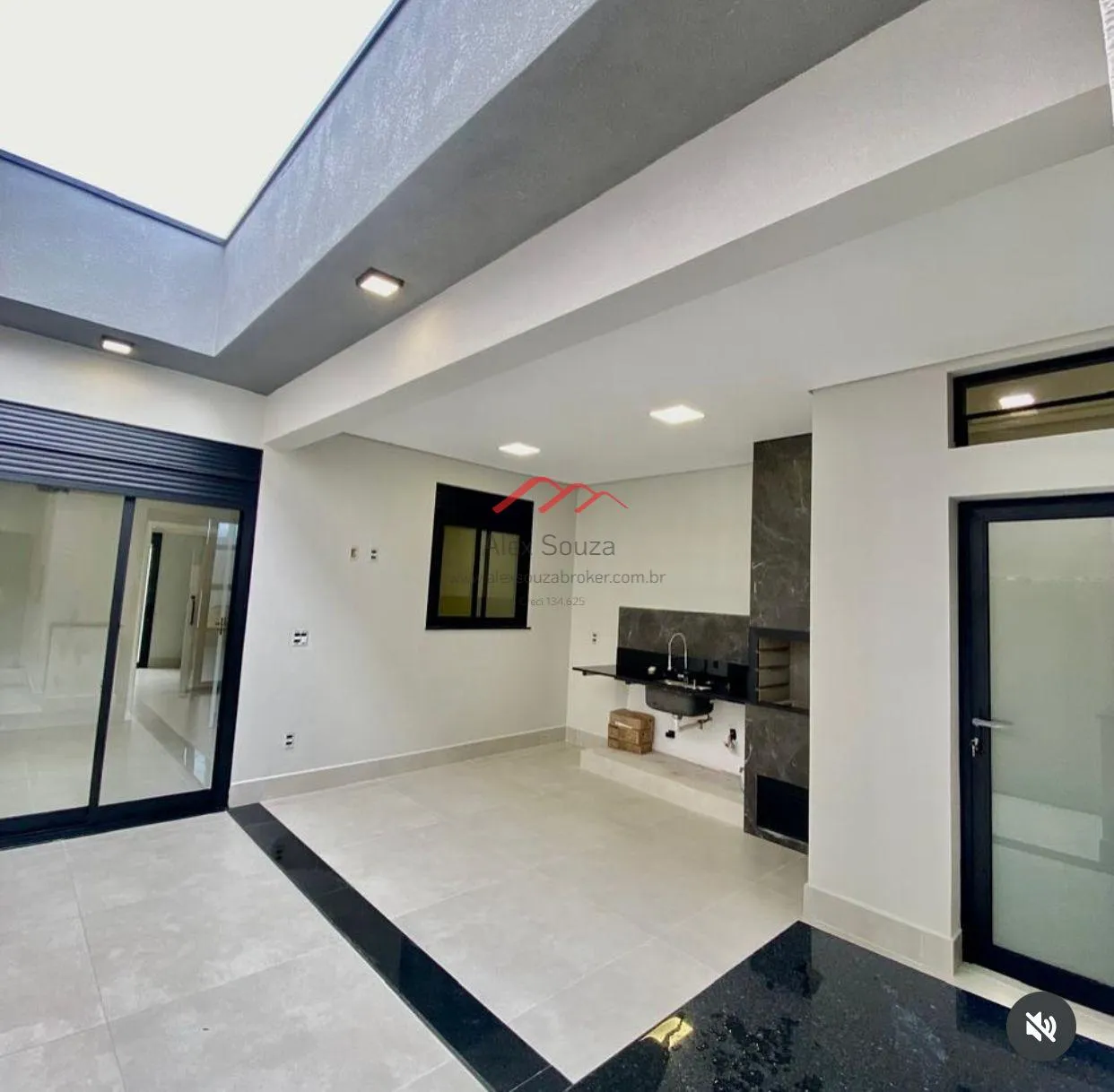 Imagem Casa para Venda em Hortolândia, Loteamento Jardim Vila Verde, 3 dormitórios, 1 suíte, 2 banheiros, 2 vagas