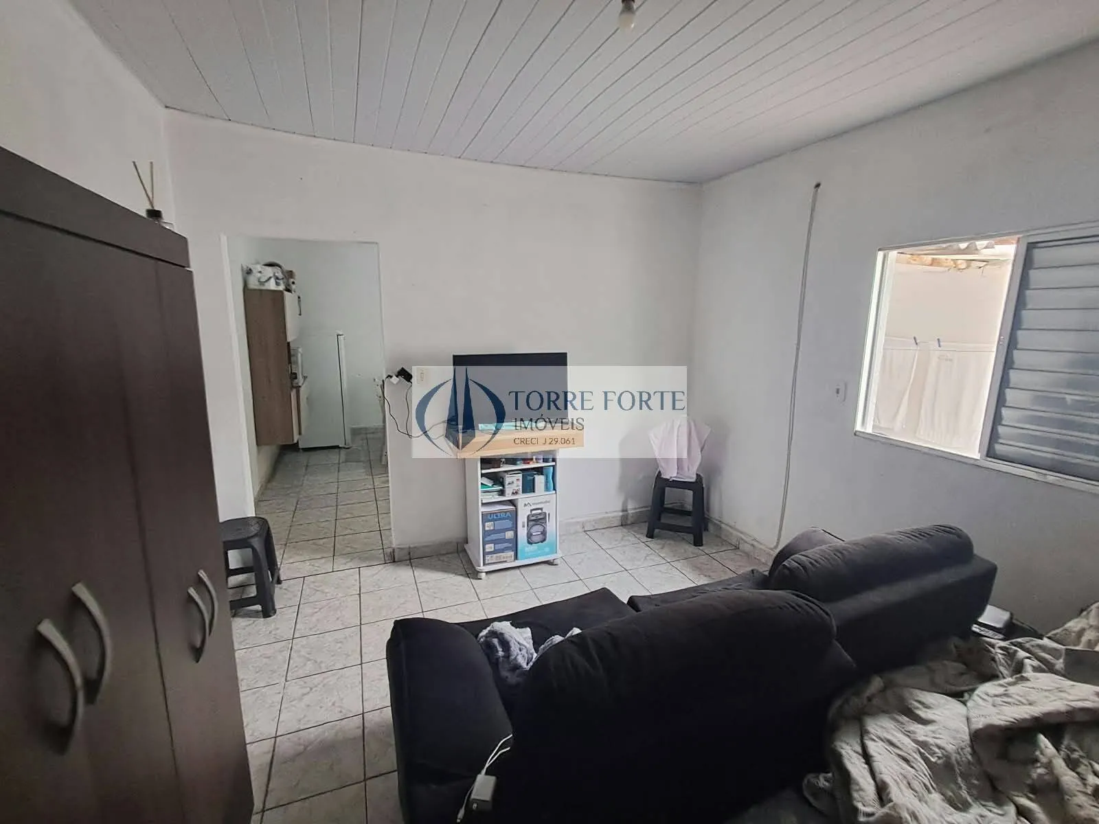 Imagem Terreno com 2 casas