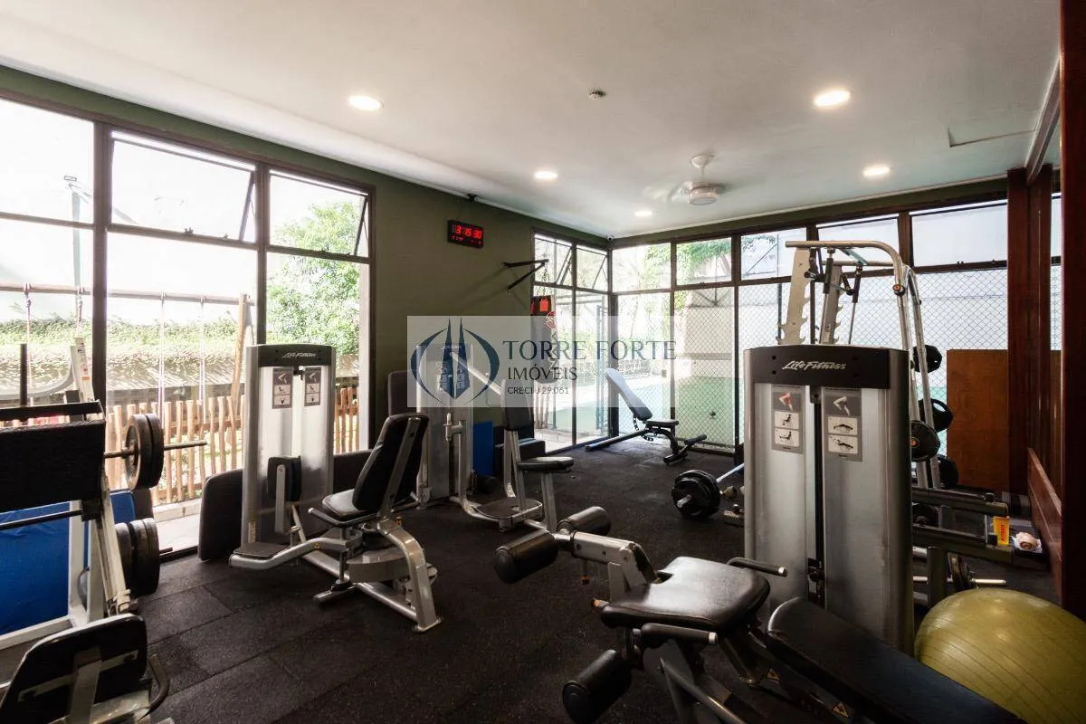 Imagem Loft com pé direito superior a 5 metros, 53 m², 1 suíte no mezanino