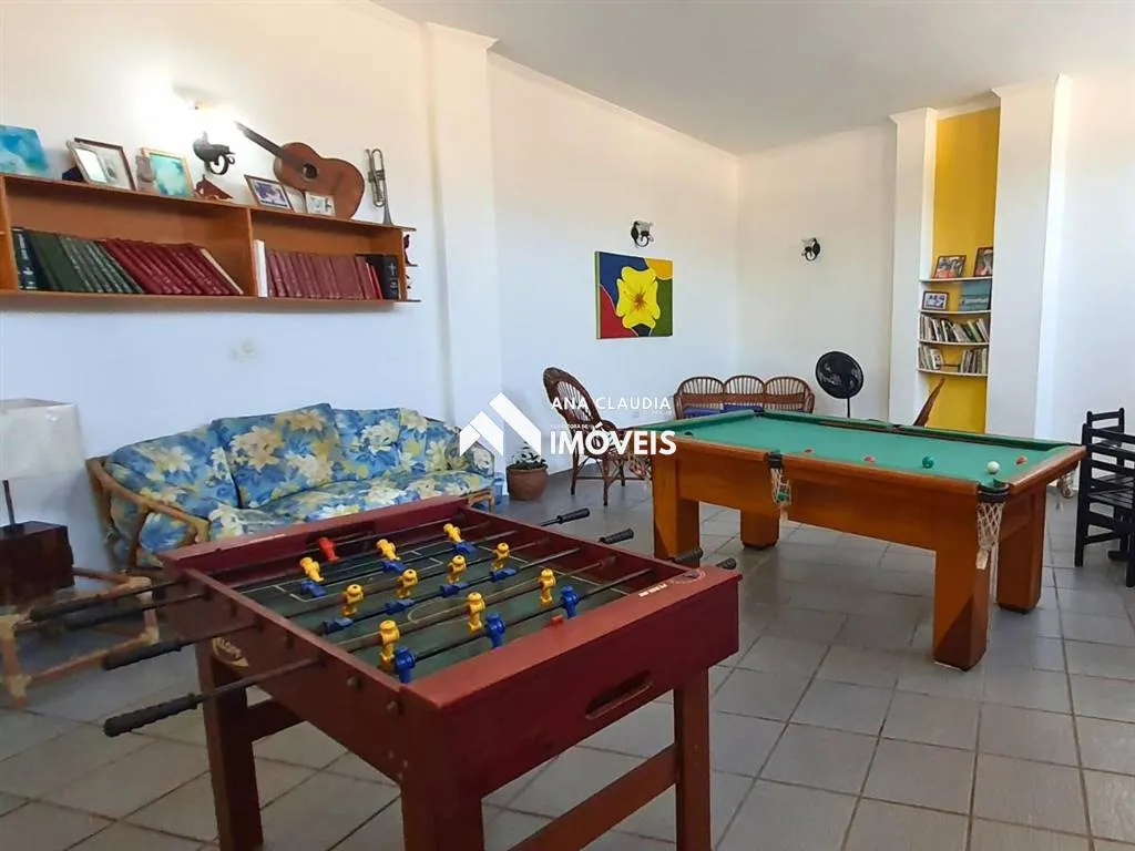 Imagem Imóvel com Pousada em funcionamento. 
Pode ser convertida em escritórios comerciais ou apartamentos para aluguel.
Área do restaurante pode funcionar independente do restante do imóvel