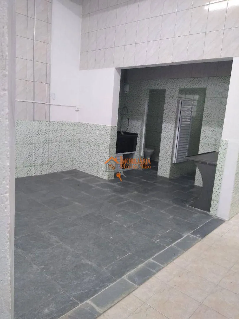 Imagem Sobrado à venda, 220 m² por R$ 950.000,00 - Sítios de Recreio Rober - Guarulhos/SP