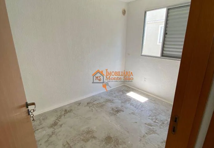 Imagem Apartamento com 2 dormitórios à venda, 40 m² por R$ 213.000,00 - Água Chata - Guarulhos/SP