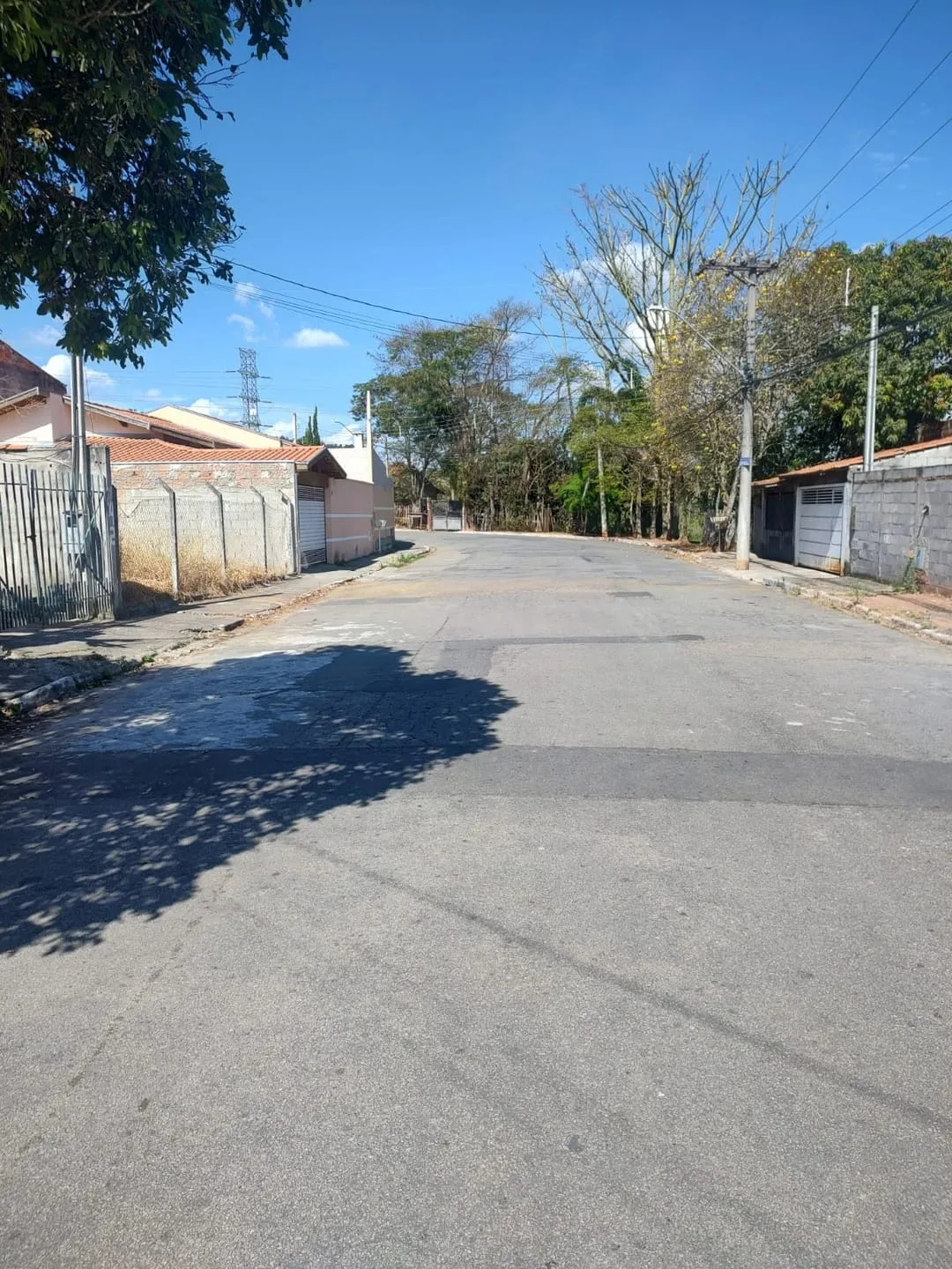 Imagem Terreno à venda 426.9M², Residencial Estoril, Taubaté - SP